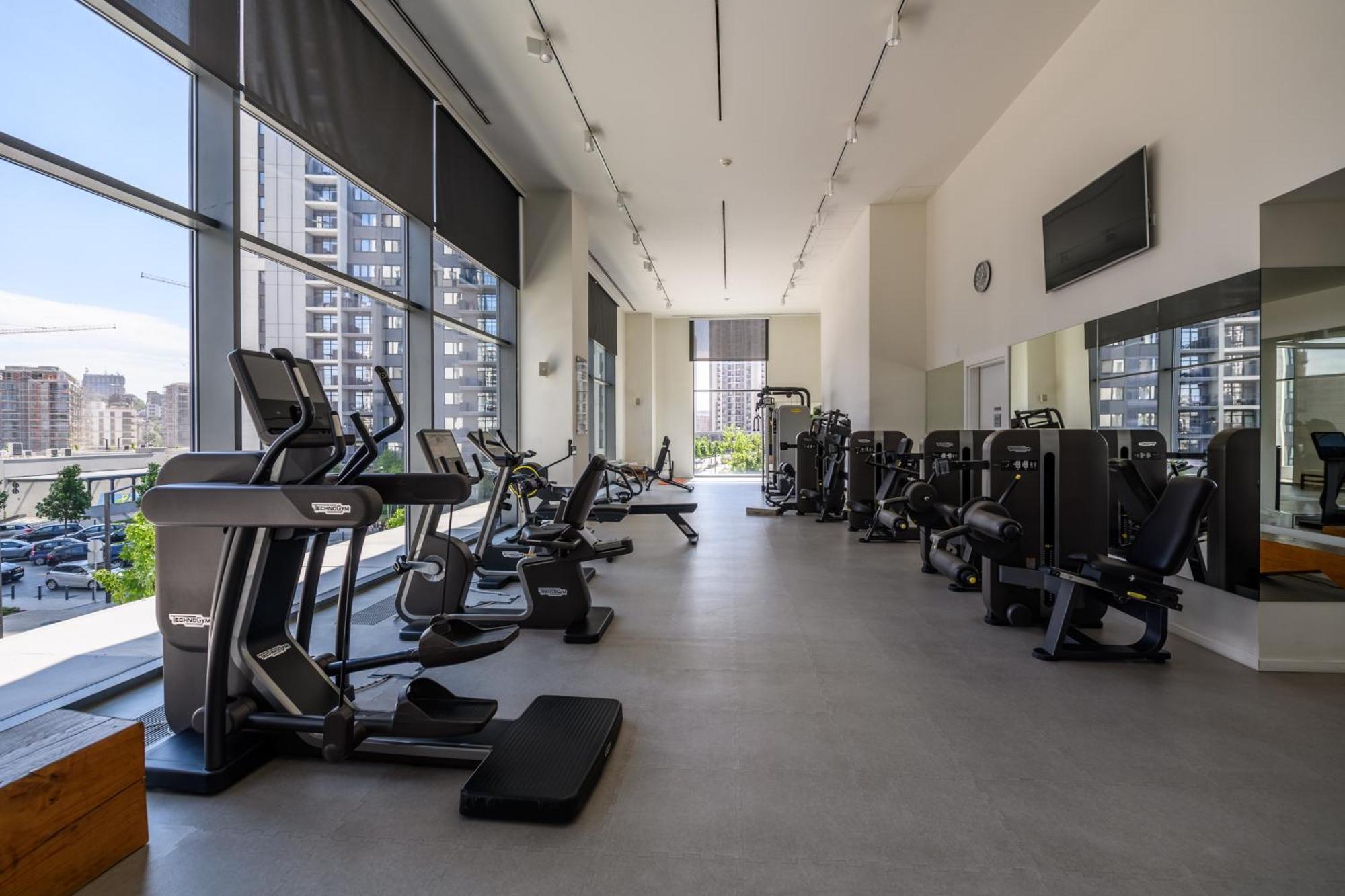 BW Residences Penthouse 2Bdr With Pool&Gym Белград Екстериор снимка